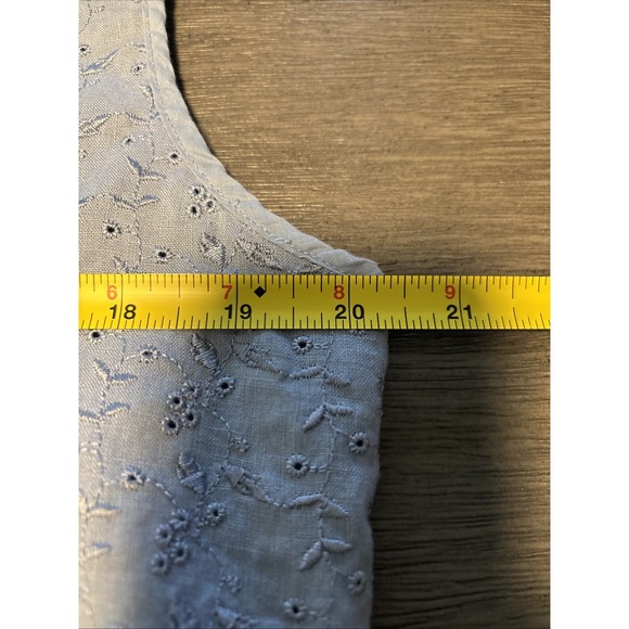 Eddie Bauer Sleeveless Lace Top Blue Linen/Cotton Blend EUC - Picture 6 of 7